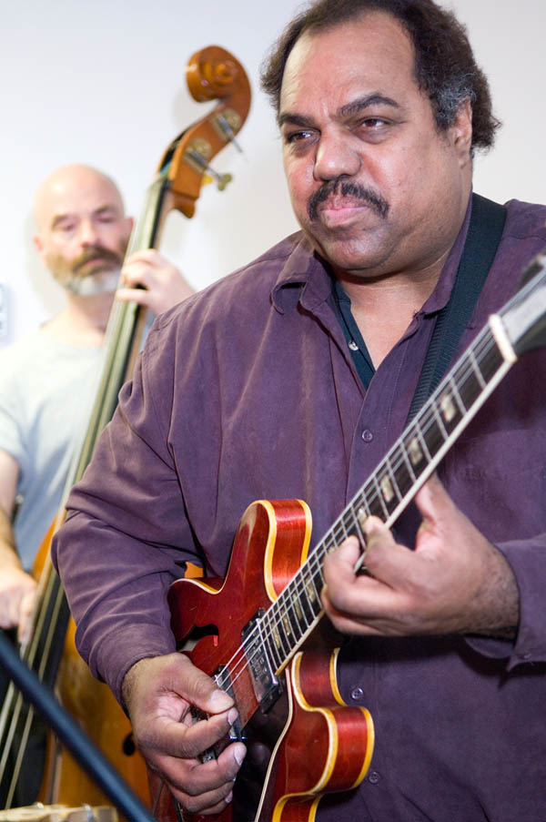 Daryl Davis on guitar.